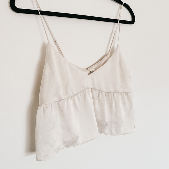 ARITZIA Lover satin peplum top - Picture 1 of 5